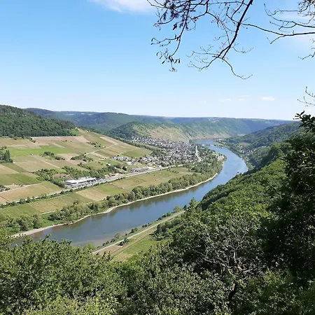 Residenz Moselstausee شقة