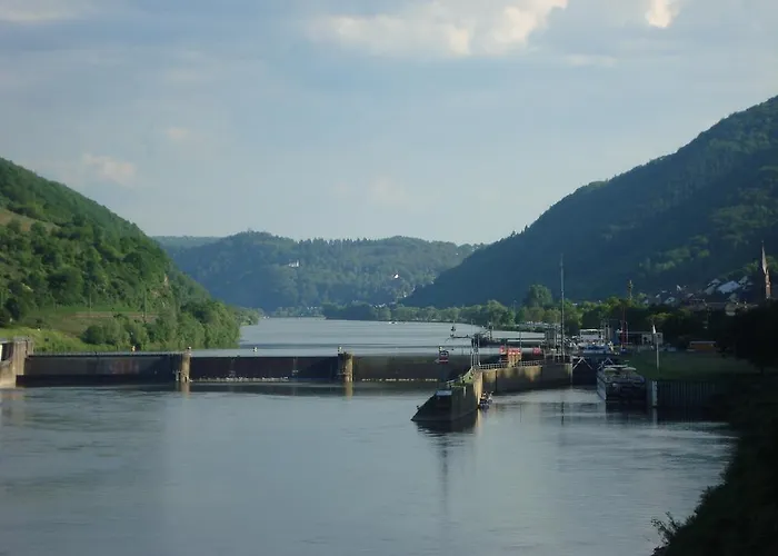 Residenz Moselstausee * سانكت ديجيوند