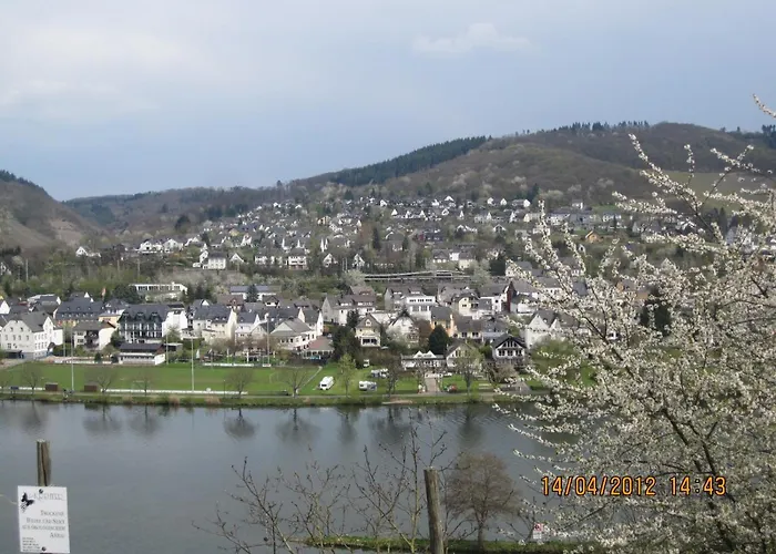 Residenz Moselstausee شقة *